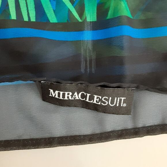 MiracleSuit Rock Solid Revele Underwire One Piece Swimsuit & Sheer Sarong Sz 16 - Picture 13 of 15